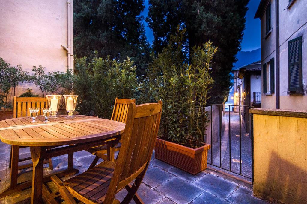 Lake Charming Apartment Τσερνόμπιο Δωμάτιο φωτογραφία